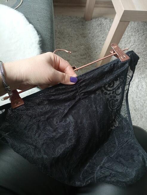 Koronkowe figi Triumph, L