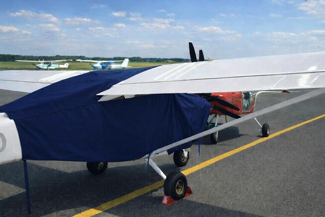 Pokrowce Professional na wymiar do samolotu.ELO Pokrowce FLY