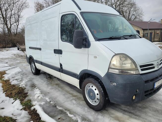 Nissan interstar