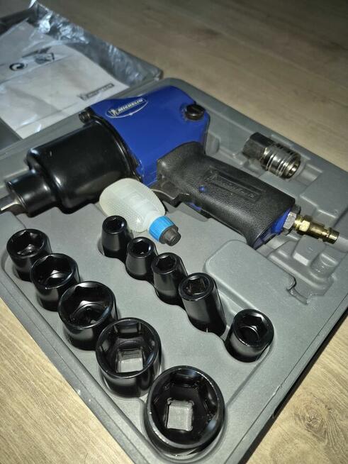 Klucz udarowy pneumatyczny+zestaw nasadek (made in France)