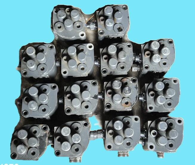 Zawor Hydrauliczny Osi Skretnej 8353900106 VOLVO FH MERCEDES