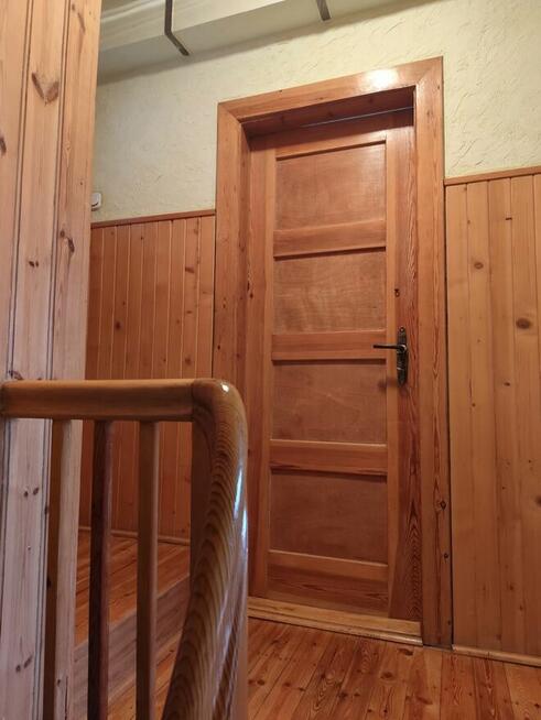 Dom z dużym ogrodem w Żarach