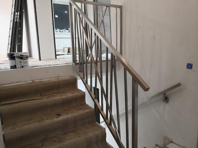 Balustrady nierdzewne