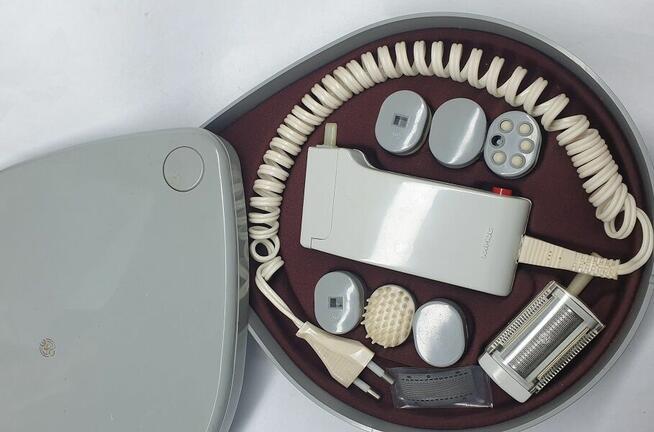 Zabytkowy zestaw do masażu marki CHARKÓW