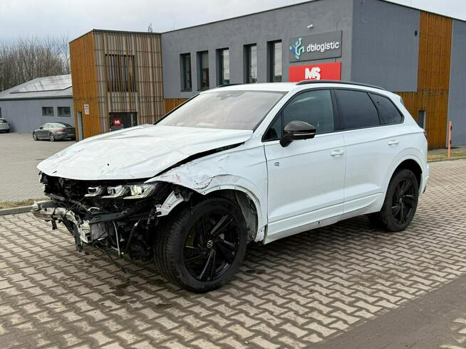 Volkswagen Touareg R-Line*4Motion*Led*Pneumatyka*Kamera360*NiskiPrzebieg*Virtual*Hak*Navi