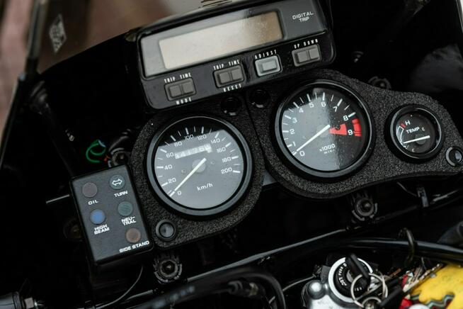 Honda XRV 750 R AFRICA TWIN MEGA ZADBANA Transport Raty Największy Wybór Moto PL