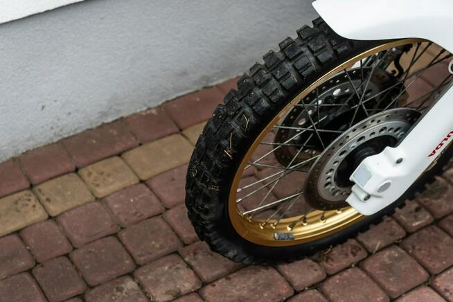 Honda XRV 750 R AFRICA TWIN MEGA ZADBANA Transport Raty Największy Wybór Moto PL