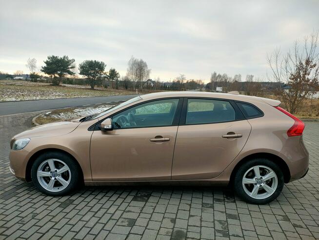Volvo V40 2.0 D2 Nawigacja Klimatyzacja Tempomat PDC Alufelgi Opłacony