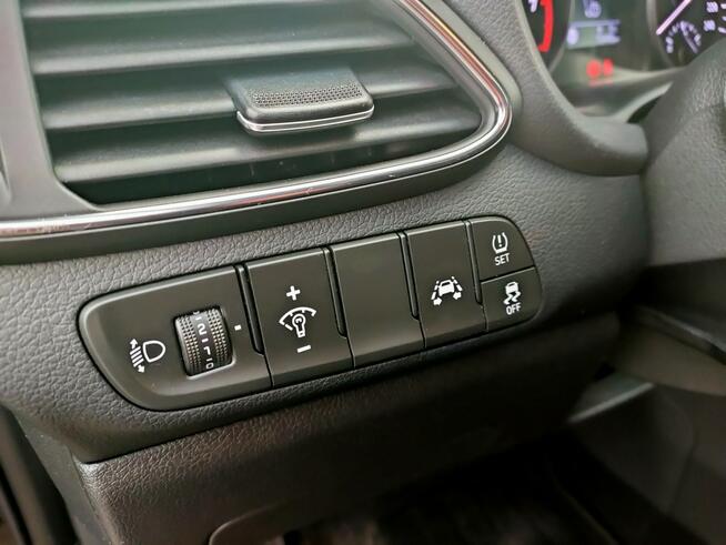 Hyundai i30 1.4 TGDi Klimatronik Nawigacja Kamera Grzana Kierownica Opłacony