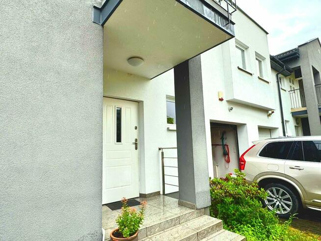 Dom Warszawa Białołęka, Brzeziny, Echa Leśne