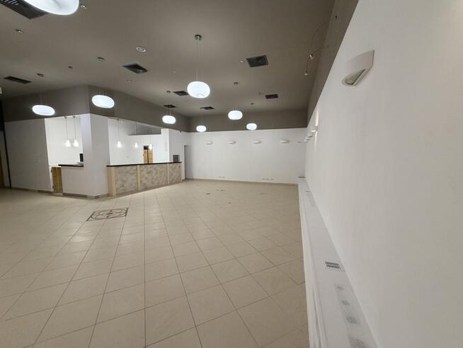 Gastronomia 230 m² – szkoły, firmy, duży ruch