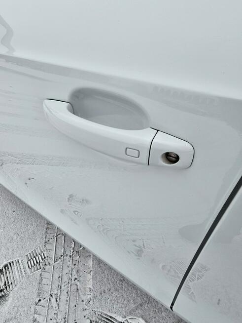 Audi A5 2,0tdi Serwis!!! Navigacja.Skóry.Tempomat.Xenony.Ledy.Alu.kredyt!