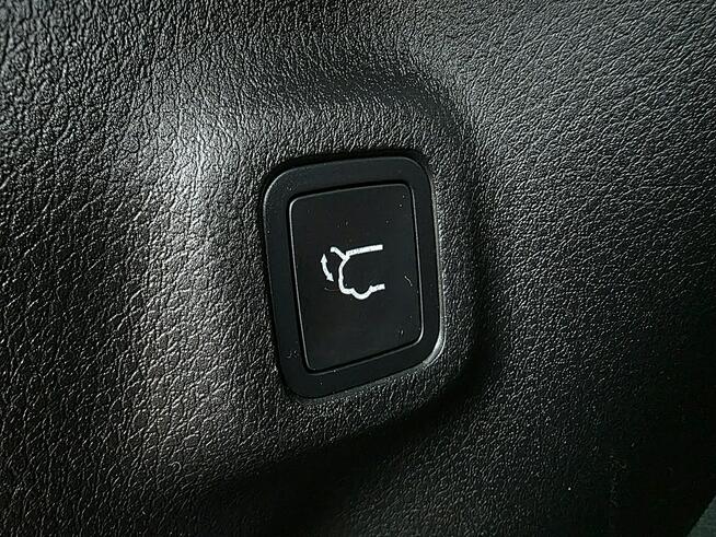 Jeep Commander serwis ASO, panorama dach, automat