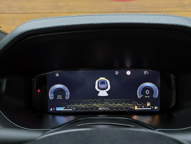 Jeep Commander serwis ASO, panorama dach, automat