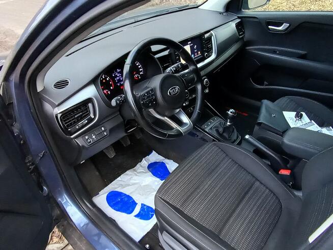 Kia Stonic bogate wyposażenie *