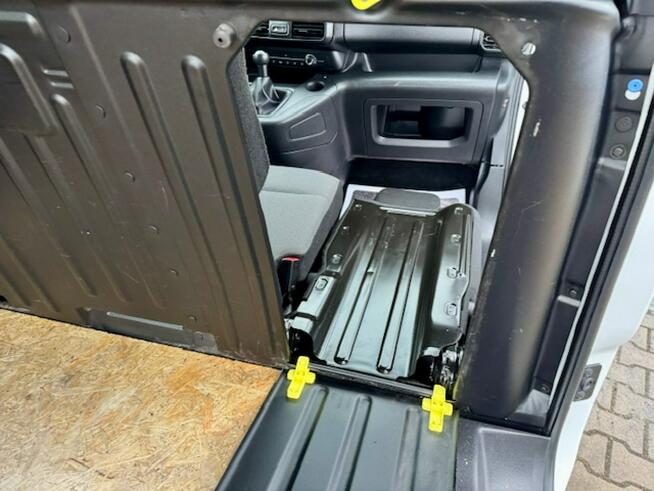 Toyota Proace City SALON PL / 132tys.km / L2H1 DŁUGI / 3 OSOBY / KLIMA /GWARANCJA