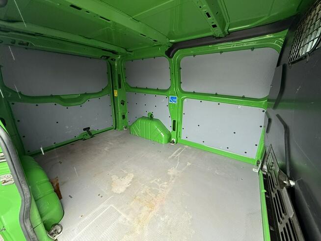 Ford Transit Custom Grzana szyba czujniki parkowania Bardzo ładny