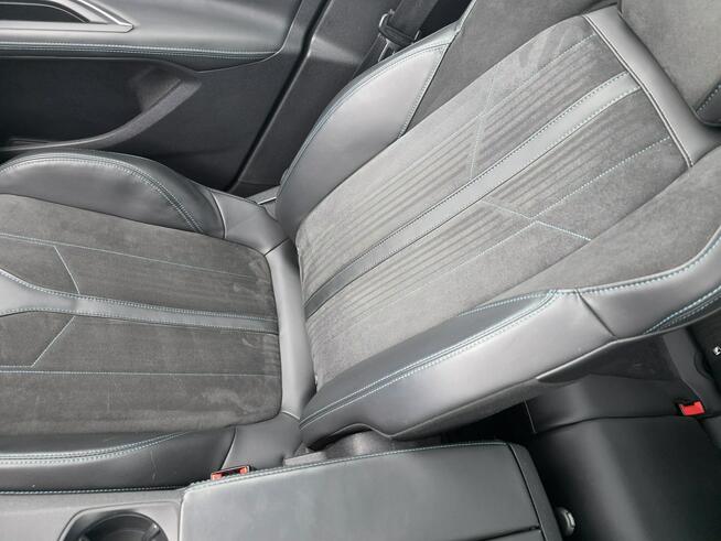 Peugeot 3008 1.2 130 Benzyna LED Navi PanoramaDach Kamera 360 Crossway Gwarancja