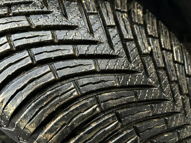 Kuga 2.0 TDCI IndIvidual 135km navi SKÓRA panorama BEZWYPADEK 2010