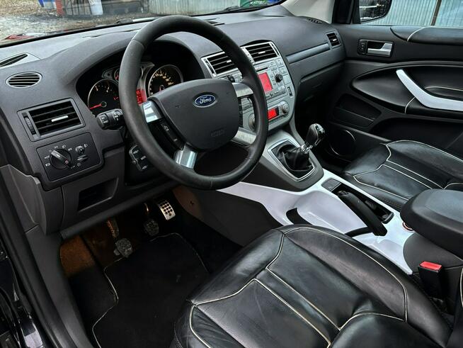 Kuga 2.0 TDCI IndIvidual 135km navi SKÓRA panorama BEZWYPADEK 2010