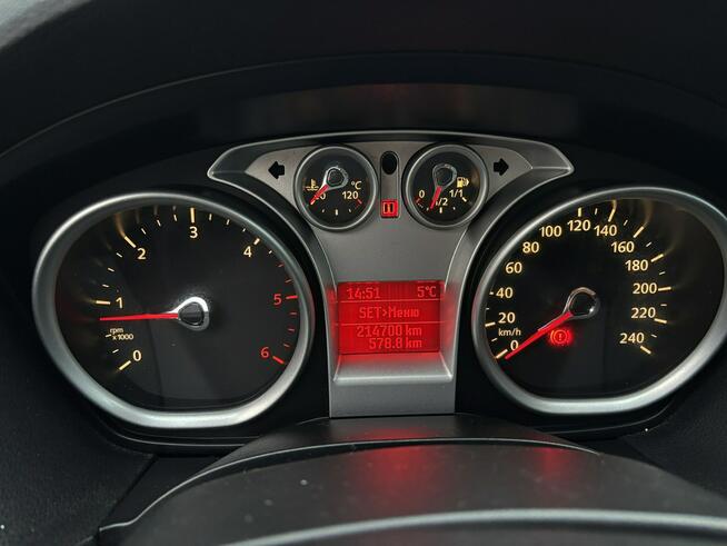 Kuga 2.0 TDCI IndIvidual 135km navi SKÓRA panorama BEZWYPADEK 2010