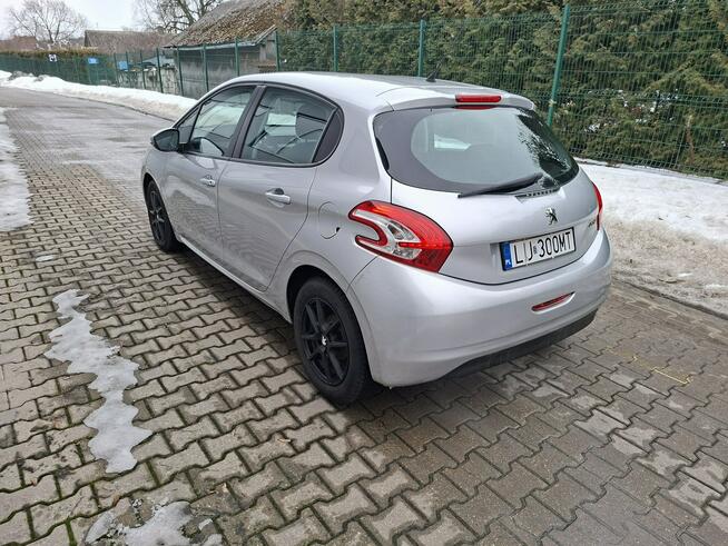 Peugeot 208 1.4 diesel klimatyzacja wazne opłaty