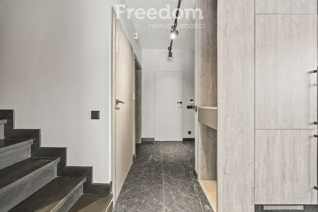 Nowoczesny dom w Kajetanach na wynajem!