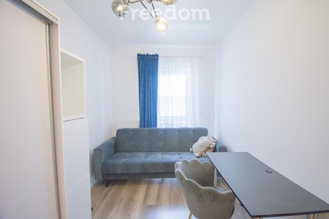 Wynajem, Przestronne 4-pokoje mieszkanie z garażem