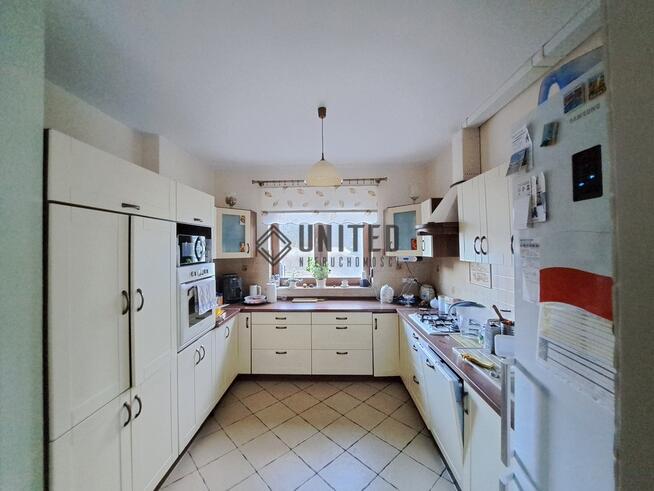 Dom wolnostojący w Miłoszycach z pięknym ogrodem