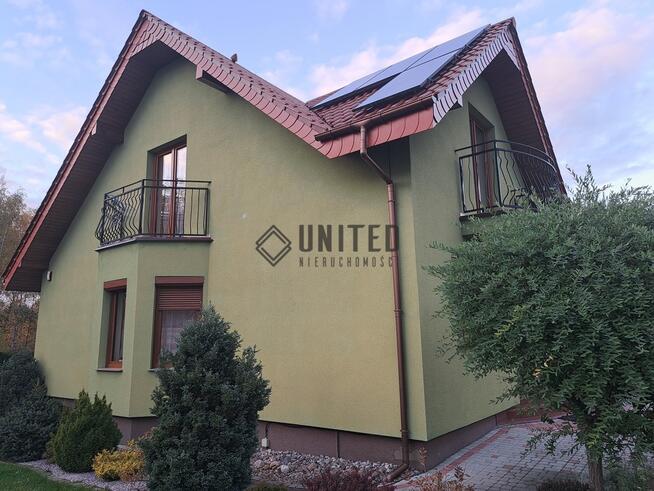 Dom wolnostojący w Miłoszycach z pięknym ogrodem