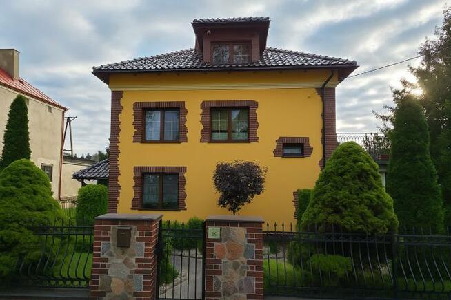 Dom Stare Juchy, Kolejowa