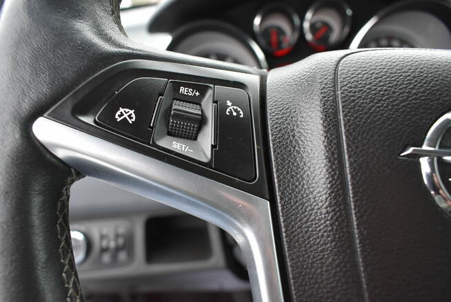 KAMERA NAWIGACJA PODG.FOTELE PODG.KIEROWNICA KLIMATRONIK PDC