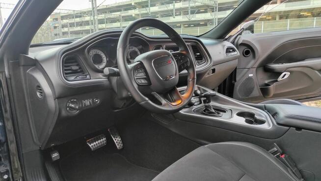 Dodge Challenger 6.4 Shaker SCAT PACK 392 BREMBO SRT