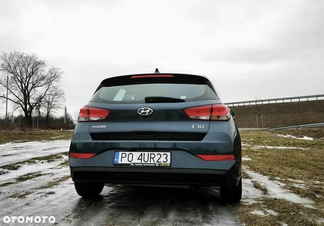 Hyundai i30 1.5 DPI Classic +