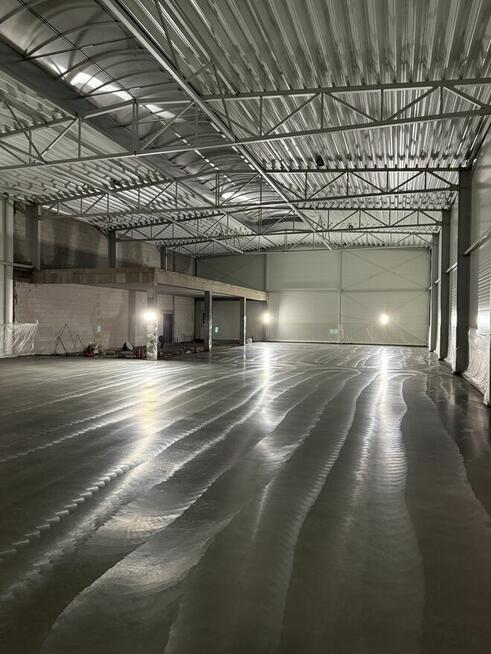 Posadzki przemysłowe – BETA POSADZKI | Zacieranie betonu | H