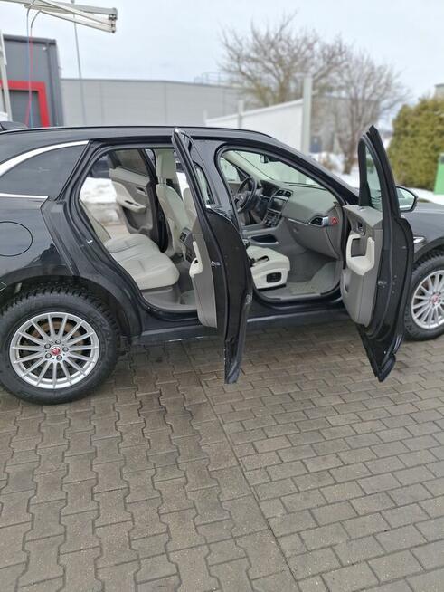 Jaguar F- PACE X 761 Portfolio