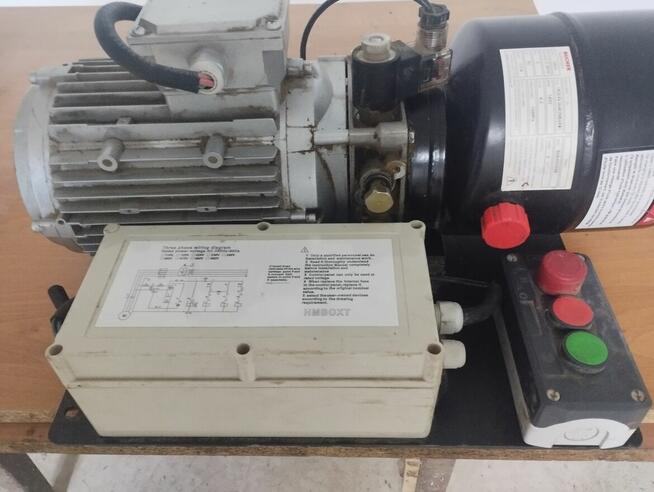 Sprzedam pompę hydrauliczną