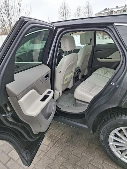 Jaguar F- PACE X 761 Portfolio