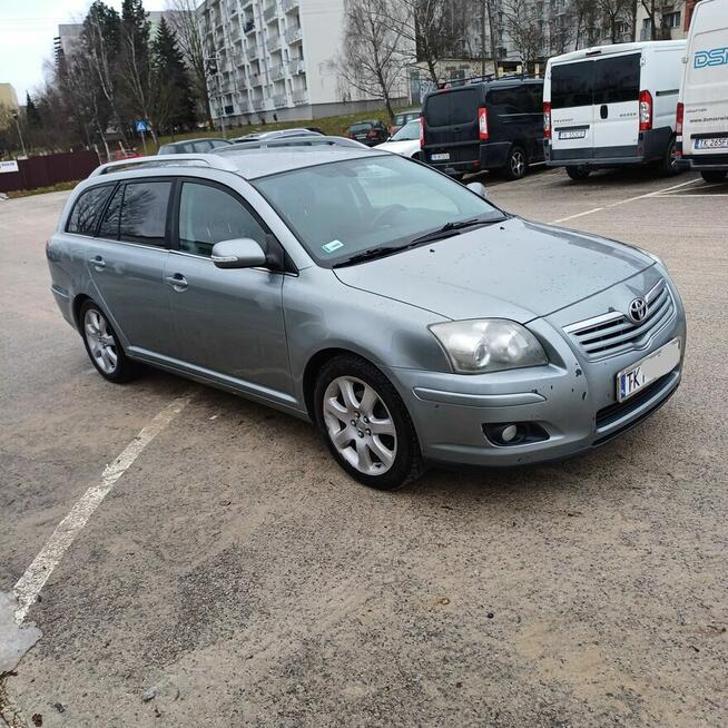 Toyota Avensis D-4D 2007r.
