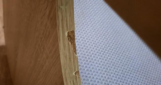 Sofa rozkładana z pojemnikiem na pościel