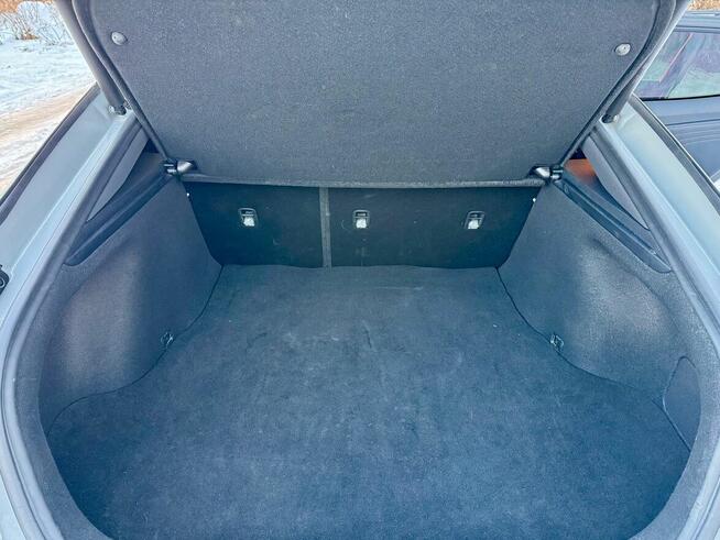 Kia Stinger GT2 3.3 T-GDI RWD | 368 KM | 2023 | 23 tys. km