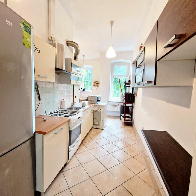 DO WYNAJĘCIA – DUŻY POKÓJ 25 m² Z BALKONEM | PLAC GRUNWALDZK