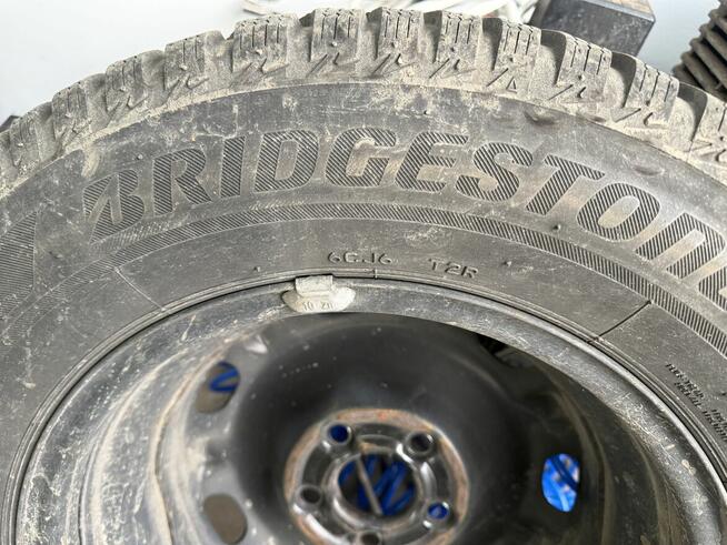 Felgi z oponami zimowymi brigstone r14 185 70 vw polo