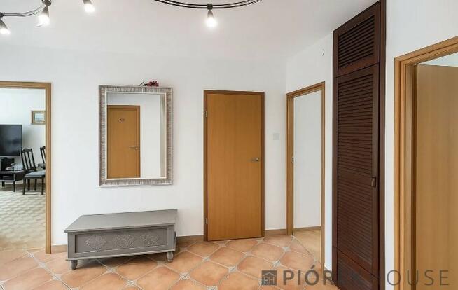 4-pokojowe mieszkanie na Ursynowie