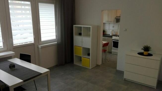 Duża kawalerka na Retkini, Wyszyńskiego 42