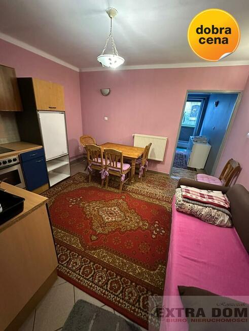 Dom inwestycyjny z oddzielnymi mieszkaniami