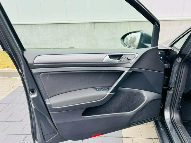 Volkswagen Golf VII 2.0 TDI SCR DSG Highline