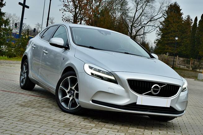 Volvo V40 LiFT Full Led Ocean Race Ledy Digital Skóra Klimatronik City Full