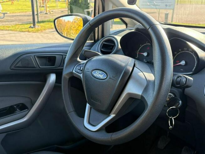 Ford Fiesta Serwisowany * Oryg. Przebieg * Klimatyzacja * Zarejstrowany * Multifun
