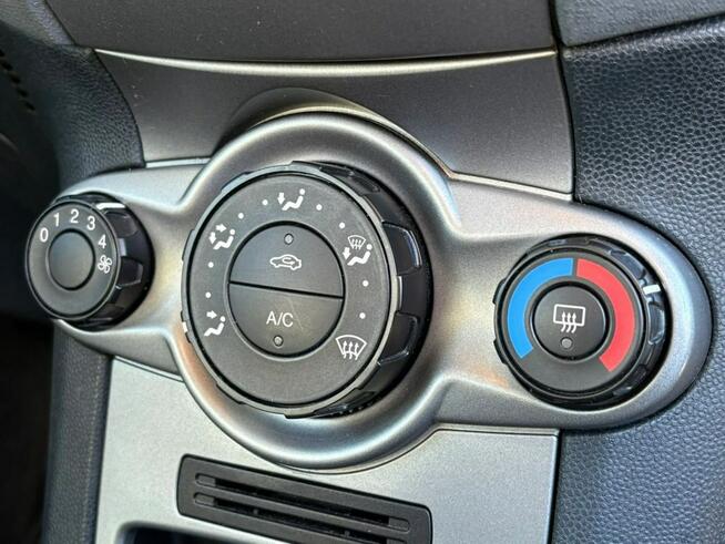 Ford Fiesta Serwisowany * Oryg. Przebieg * Klimatyzacja * Zarejstrowany * Multifun